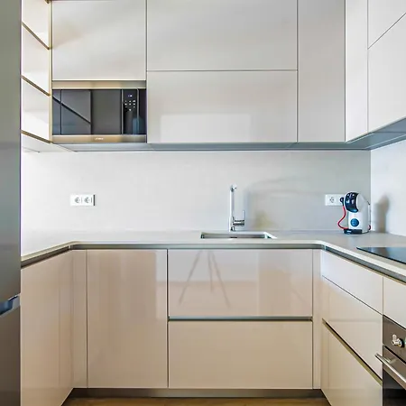 Apartment Tango